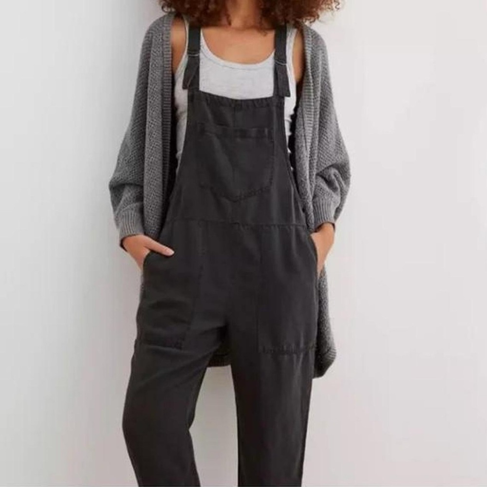 Aerie Comfy Dark Gray Overalls